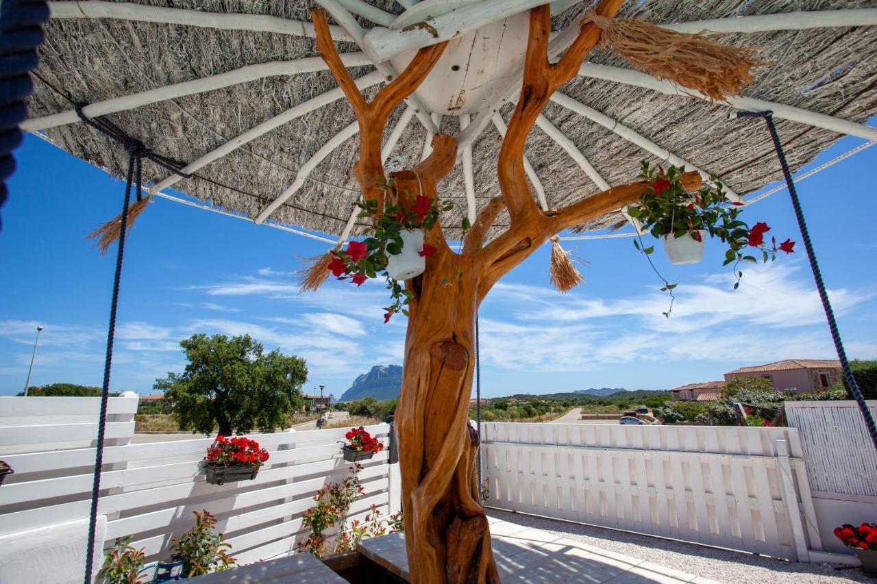 Villa Elisir Luxury - Le Residenze Del Mare Porto San Paolo  Exterior photo